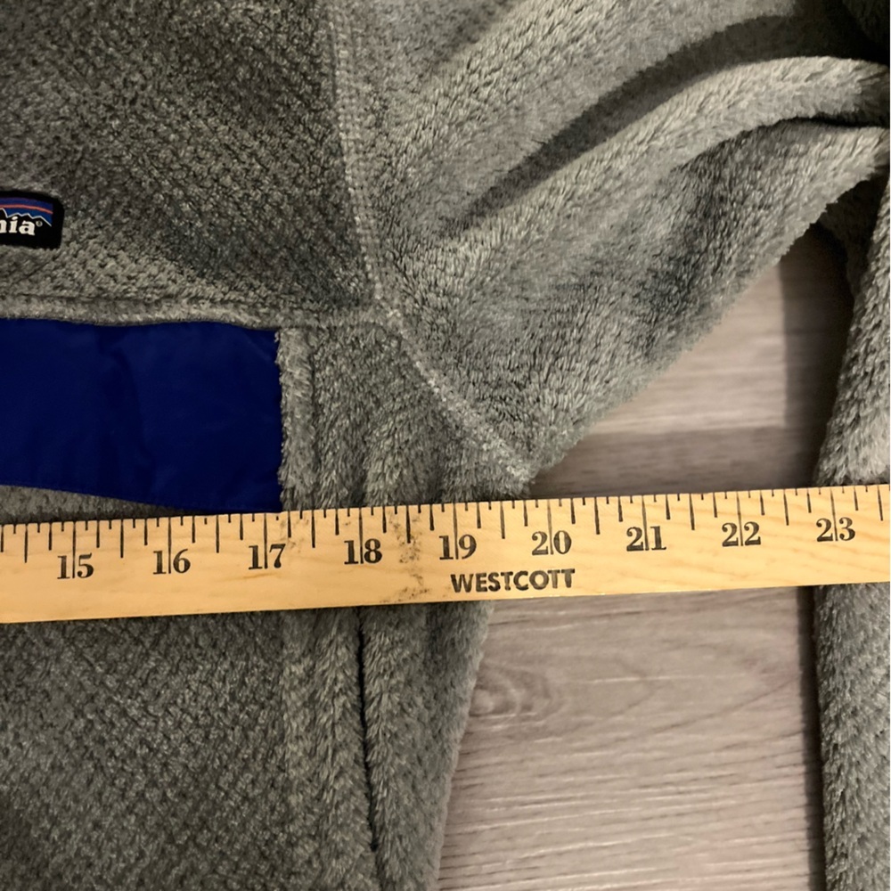 Patagonia Re-Tool Snap Fleece Pulllover - Picture 3 of 5